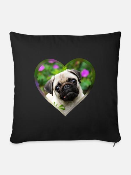 Lustiger Mops Welpe Hund Foto Porträt mit Herz - Sofakissenbezug 45 x 45 cm - Schwarz