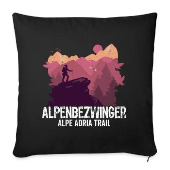 Alpenüberquerung Alpe Adria Trail Alpenbezwinger - Sofakissenbezug 45 x 45 cm - Schwarz - Vorne