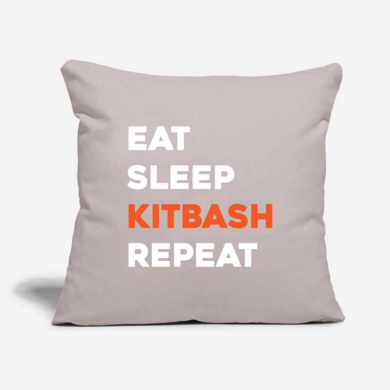 Kitbash Manger Sommeil Répéter Housse de coussin décorative 45 x 45 cm