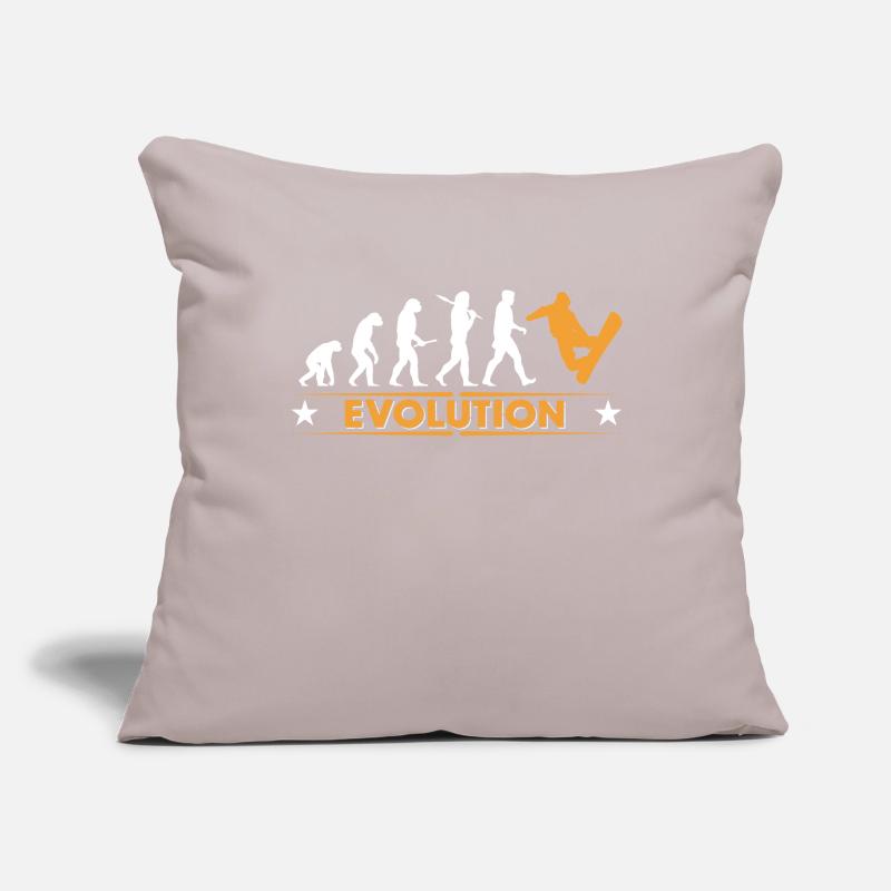 Snowboard Evolution - orange/weiss Sofakissenbezug 45 x 45 cm