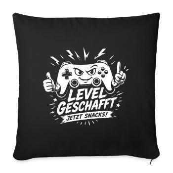 Level geschafft jetzt Snacks Zeit - Sofakissenbezug 45 x 45 cm - Schwarz - Vorne