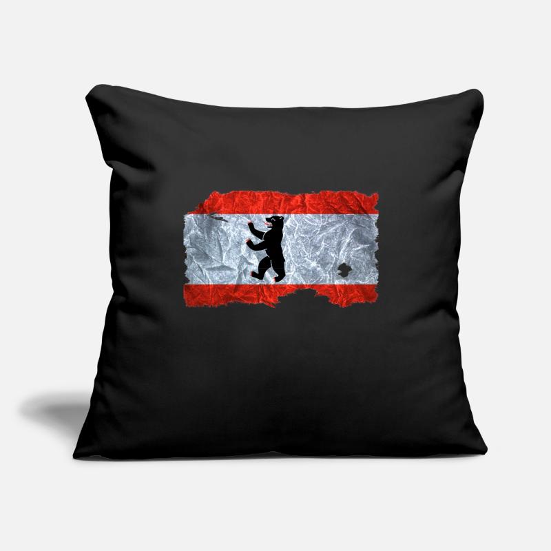 Regard drapeau Berlin / drapeau de cru utilisé Housse de coussin décorative 45 x 45 cm