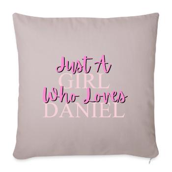 Conception de citation girly inspirante - Housse de coussin décorative 45 x 45 cm - taupe clair - Devant