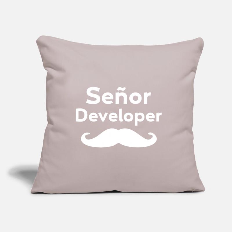 Señor – Senior Developer Sofakissenbezug 45 x 45 cm