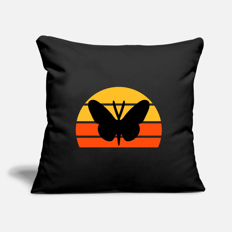 Papillon devant un demi-soleil Housse de coussin décorative 45 x 45 cm