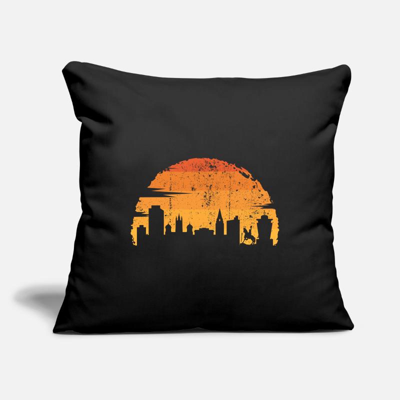 Cavalier de la ligne d’horizon du coucher de soleil Housse de coussin décorative 45 x 45 cm