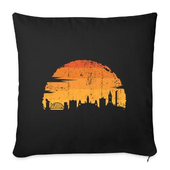 Sunset Skyline Silhouette - Sofa pillowcase 17,3'' x 17,3'' (45 x 45 cm) - black - Front