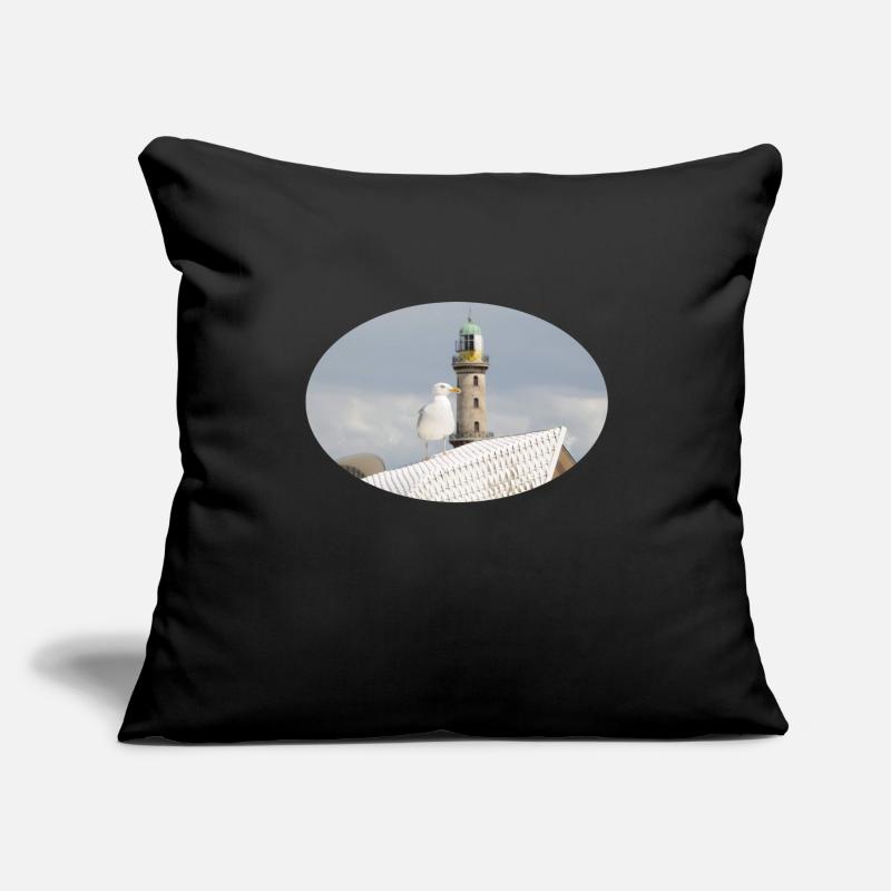Die Möwe und der Leuchtturm von Warnemünde Sofakissenbezug 45 x 45 cm