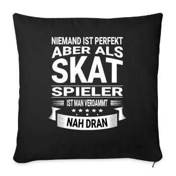 Skat Kartenspiel Design für einen Skatspieler - Sofakissenbezug 45 x 45 cm - Schwarz - Vorne