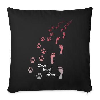Hundedesign mit Never Walk Alone Hundegrafik - Sofakissenbezug 45 x 45 cm - Schwarz - Vorne