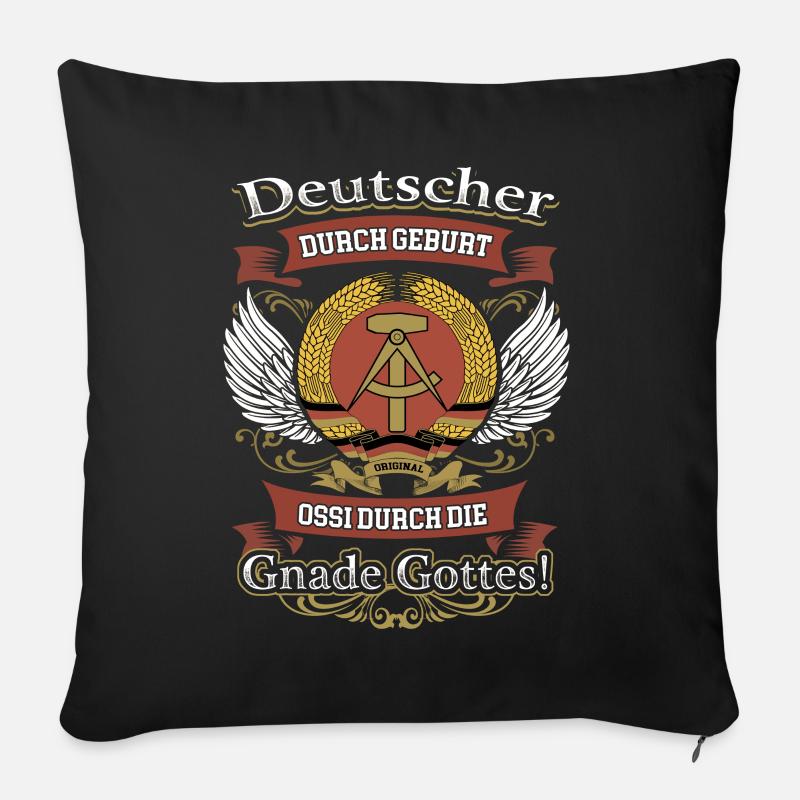 OSSI DURCH DIE GNADE GOTTES - DDR - T-SHIRT - Sofakissenbezug 45 x 45 cm - Schwarz