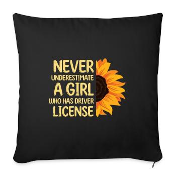 Ne sous-estimez jamais une fille qui a le permis de conduire - Housse de coussin décorative 45 x 45 cm - noir - Devant