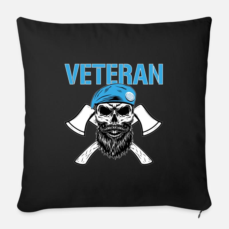 Vétéran - Crâne avec bérets bleus et haches - Housse de coussin décorative 45 x 45 cm - noir