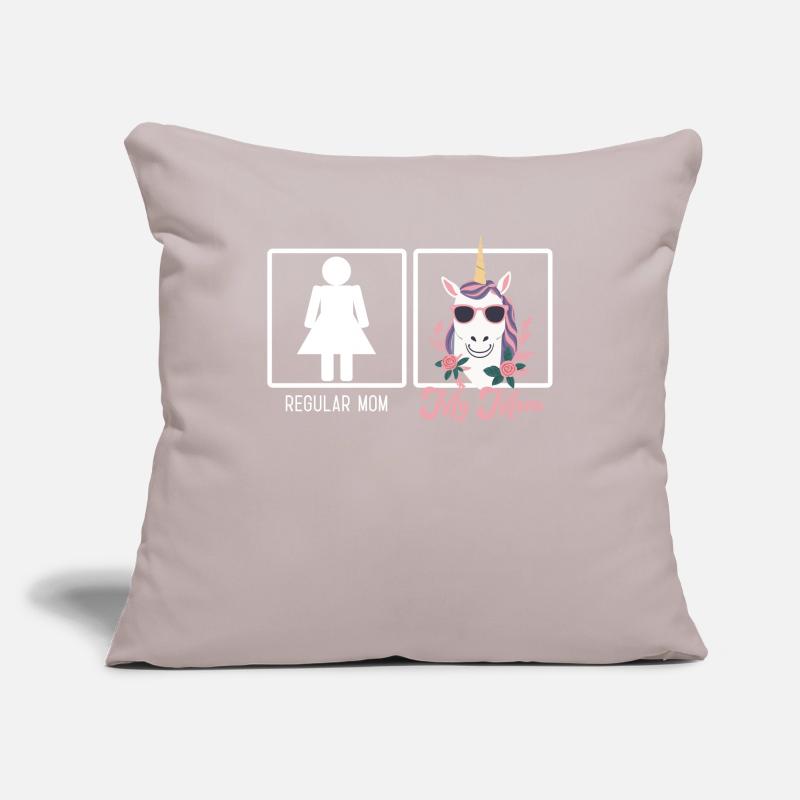 Lustiger Mutter Vergleich Einhorn Mama Design Sofakissenbezug 45 x 45 cm