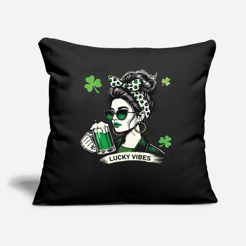 Déclaration de mode Lucky Vibes pour la Saint-Patrick Housse de coussin décorative 45 x 45 cm