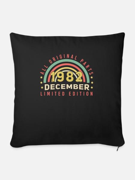 Geboren Dezember 1982 Geschenk - Sofakissenbezug 45 x 45 cm - Schwarz