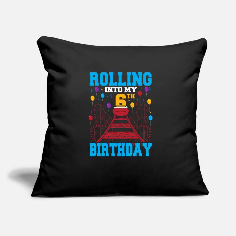 Theme Park Vacation Boy Rolling Into My 6th Birthd Sofakissenbezug 45 x 45 cm