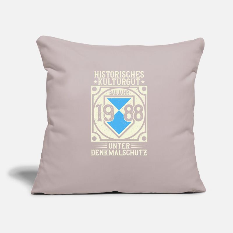 Built in 1988 Born, Born in 1988 Sofa pillowcase 17,3'' x 17,3'' (45 x 45 cm)
