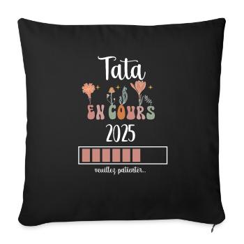 Auntie 2025 Ongoing Flowers Pregnancy Announcement - Sofa pillowcase 17,3'' x 17,3'' (45 x 45 cm) - black - Front