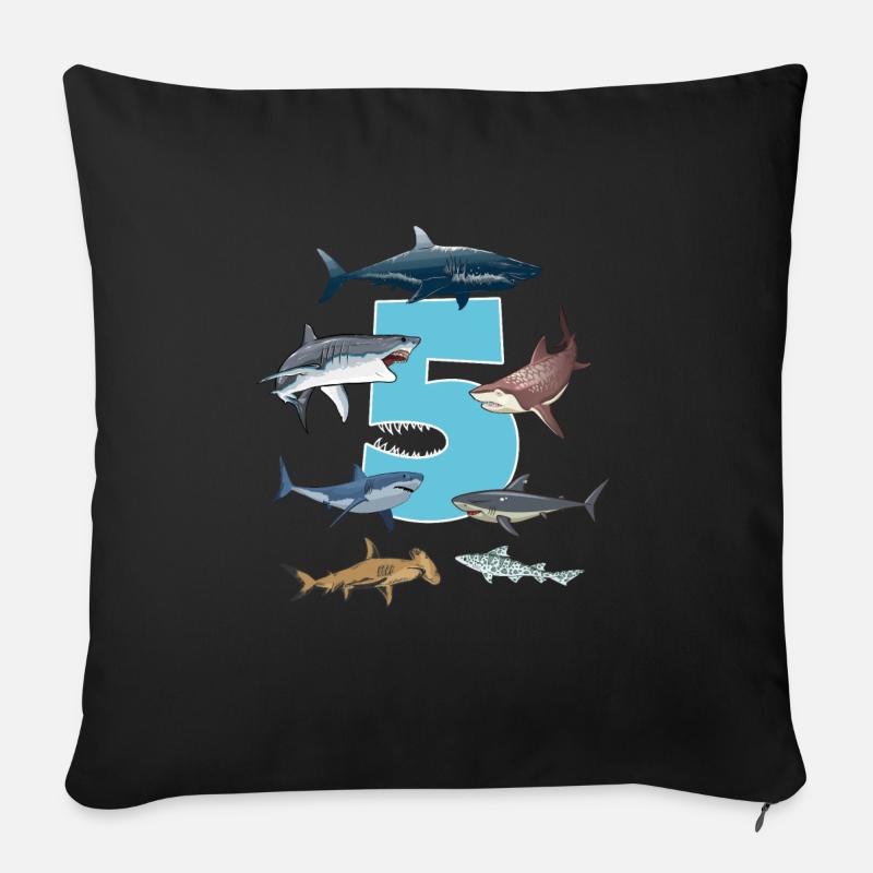 5e anniversaire de la fête de requin-jeune cadeau - Housse de coussin décorative 45 x 45 cm - noir