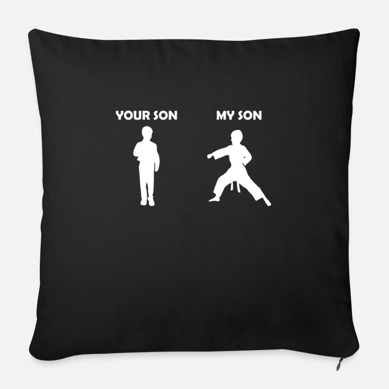 Karate Dad Vater Mein dein Sohn Geschenk - Sofakissenbezug 45 x 45 cm - Schwarz