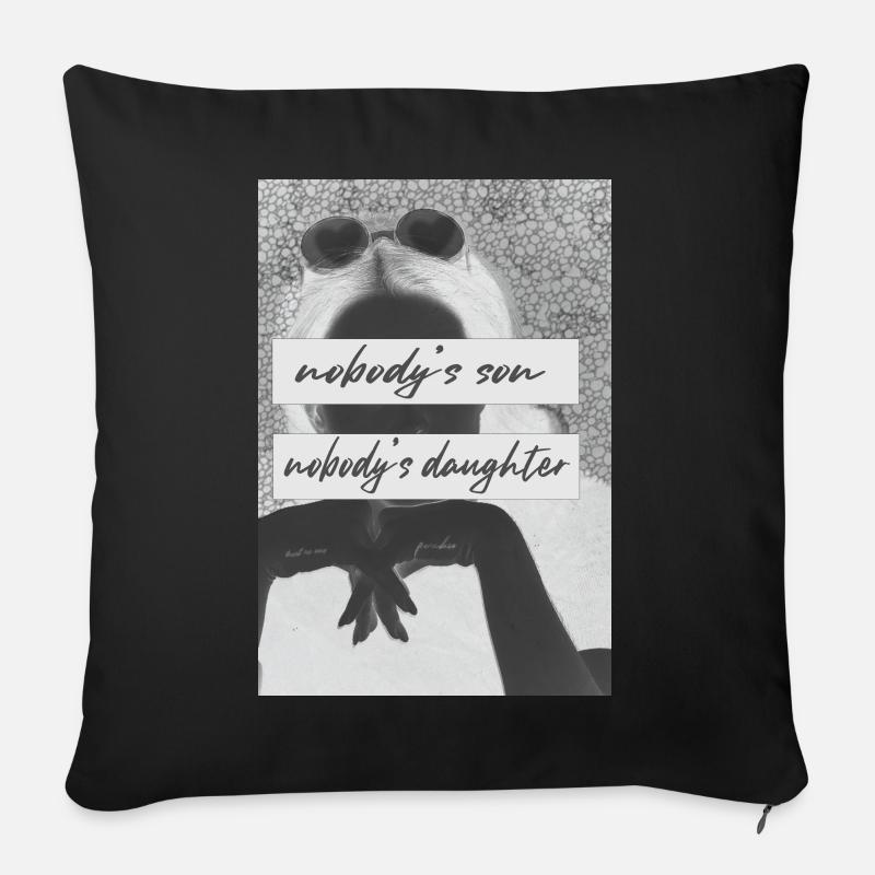 Lizzy Grant Vibes - Sofakissenbezug 45 x 45 cm - Schwarz
