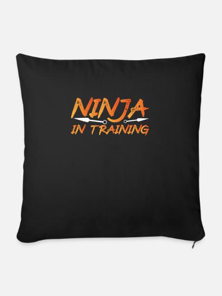 Ninja Im Training Japan - Sofakissenbezug 45 x 45 cm - Schwarz