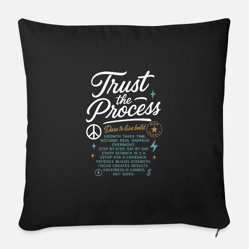 Trust_the_Process - Sofakissenbezug 45 x 45 cm - Schwarz