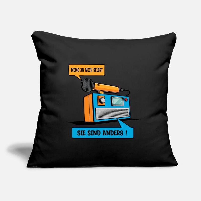 Ils sont différents ! Housse de coussin décorative 45 x 45 cm