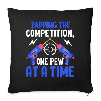 Laser Tag Player - Sofa pillowcase 17,3'' x 17,3'' (45 x 45 cm) - black - Front