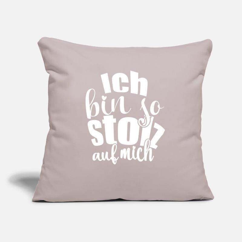 Ich bin so stolz auf mich Spruch selbstbewußt Sofakissenbezug 45 x 45 cm