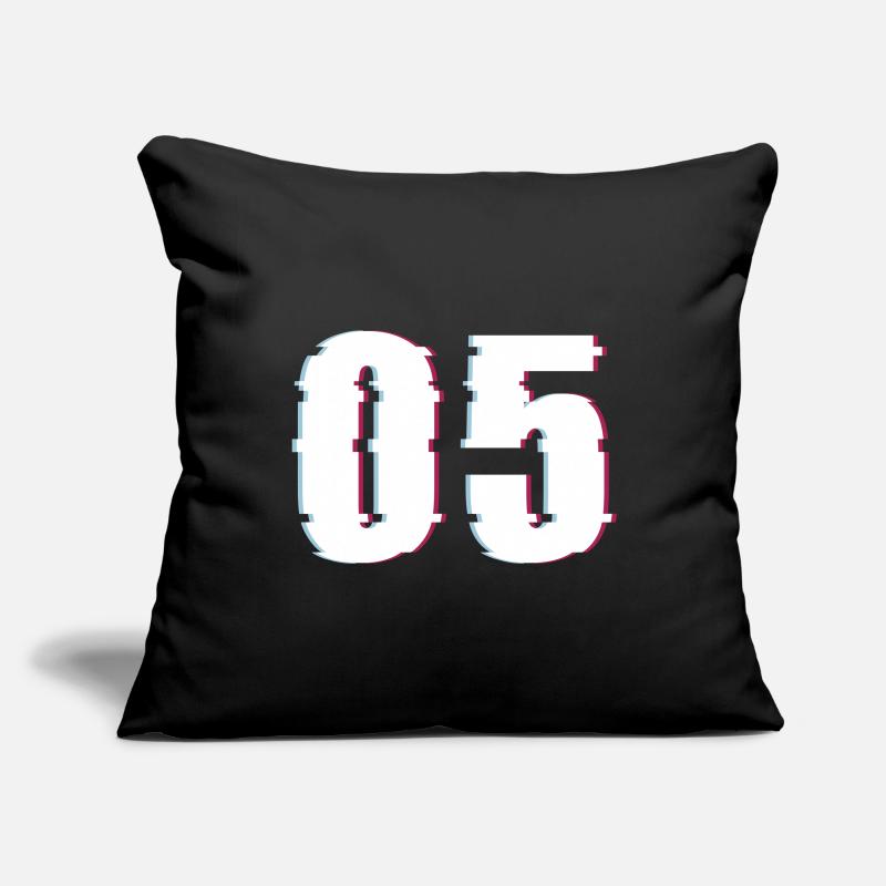 Five 5 Five 05 Number Effect Distorted Number Sofa pillowcase 17,3'' x 17,3'' (45 x 45 cm)
