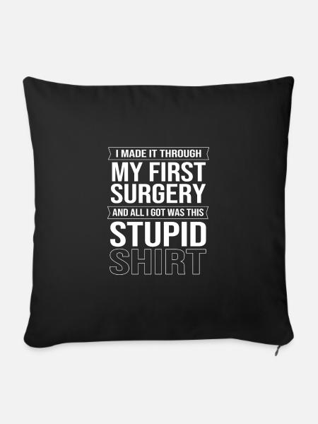 Knie Operation - Sofakissenbezug 45 x 45 cm - Schwarz
