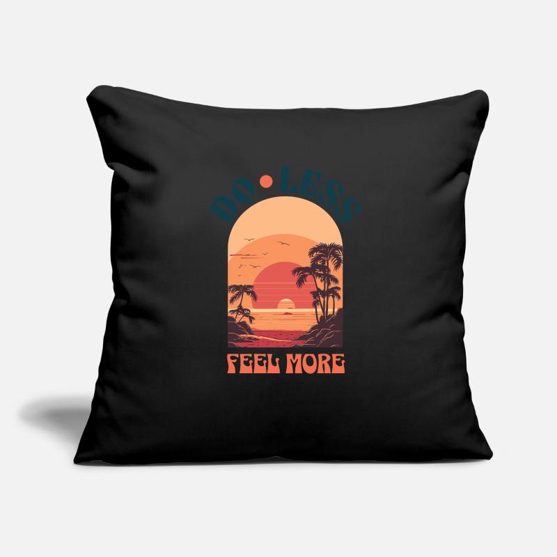 Do Less Feel More – Retro-style sunset Sofa pillowcase 17,3'' x 17,3'' (45 x 45 cm)