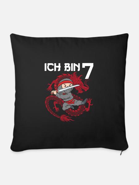 Achtung Ich bin Sieben - Sofakissenbezug 45 x 45 cm - Schwarz