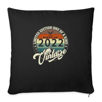 Vintage 2022 Best of 2022 - 3 Year Old Birthday - Sofa pillowcase 17,3'' x 17,3'' (45 x 45 cm) - black - Front