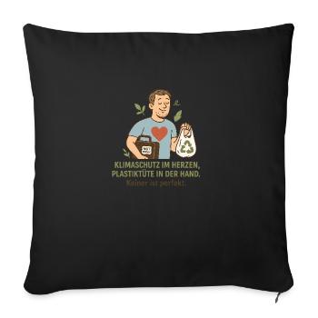 La protection du climat au cœur, sac en plastique à la main - Housse de coussin décorative 45 x 45 cm - noir - Devant
