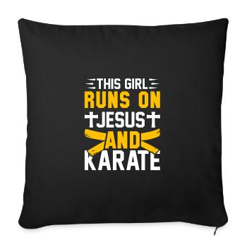 Cette fille court sur Jésus et le karaté - Housse de coussin décorative 45 x 45 cm - noir - Devant