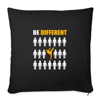 Le karaté est différent - Housse de coussin décorative 45 x 45 cm - noir - Devant