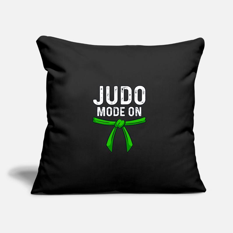 Judo Mode on Sofa pillowcase 17,3'' x 17,3'' (45 x 45 cm)
