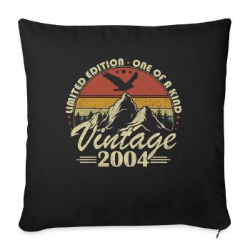 Vintage 2004 Birthday Gift Born in 2004 - Sofa pillowcase 17,3'' x 17,3'' (45 x 45 cm) - black - Front