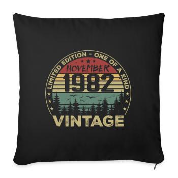 November 1982 Vintage Gift - Born November 1982 - Sofa pillowcase 17,3'' x 17,3'' (45 x 45 cm) - black - Front