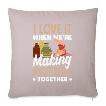 Lustiges Töpfer Töpfern Geschenk Geschenkidee - Sofakissenbezug 45 x 45 cm - helles Taupe - Vorne