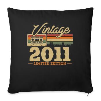 Vintage Birthday Gift 2011 12/13 years - Sofa pillowcase 17,3'' x 17,3'' (45 x 45 cm) - black - Front