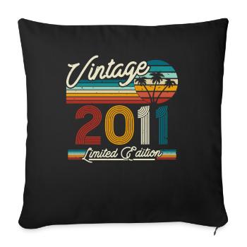 Birthday Gift Vintage 2011 12/13 Years - Sofa pillowcase 17,3'' x 17,3'' (45 x 45 cm) - black - Front