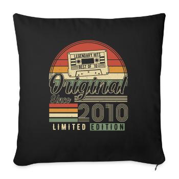 Legendary year of birth 2010 - Sofa pillowcase 17,3'' x 17,3'' (45 x 45 cm) - black - Front