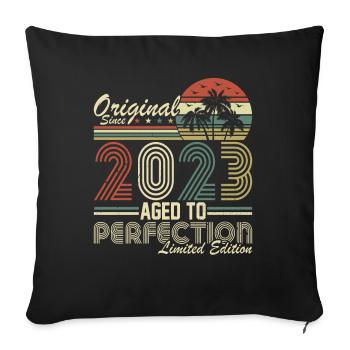 Elegant Vintage: 2023 Retro Gift 2023 - Sofa pillowcase 17,3'' x 17,3'' (45 x 45 cm) - black - Front