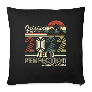 Vintage 2022 Best of 2022 - 3 Year Old Birthday - Sofa pillowcase 17,3'' x 17,3'' (45 x 45 cm) - black - Front