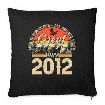 Vintage 2012 aged to perfection - Sofa pillowcase 17,3'' x 17,3'' (45 x 45 cm) - black - Front