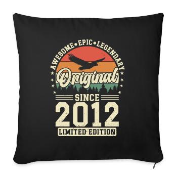 Vintage 2012 aged to perfection - Sofa pillowcase 17,3'' x 17,3'' (45 x 45 cm) - black - Front